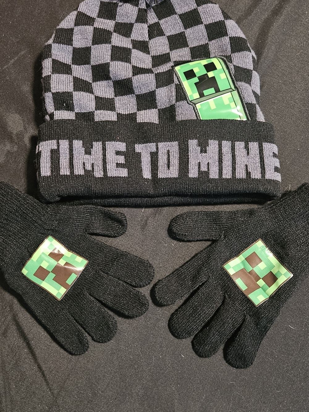 'Time to Mine' Black & Gray Beanie Hat with Glove Set